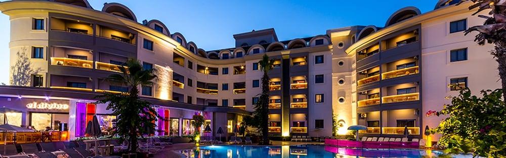 Costa Mare Suites Marmaris Exterior foto